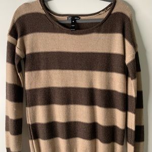 Aqua women’s sweater